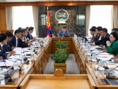 Монгол Улсын 33 дахь Ерөнхий сайдын тэргүүлэн ажиллах Хамтарсан Засгийн газрын гишүүд