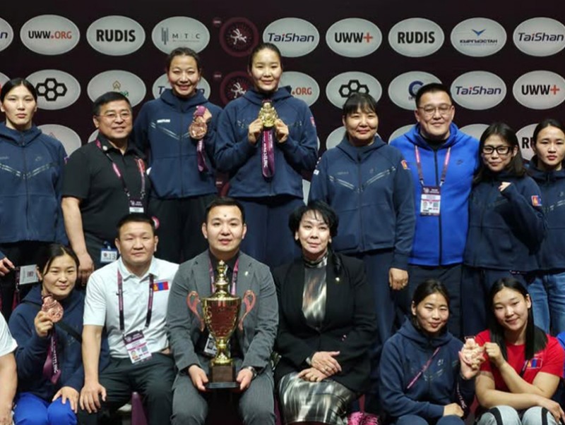 Чөлөөт бөхийн эмэгтэй шигшээ баг ААШТ-д багийн дүнгээр гуравдугаар байр эзэллээ