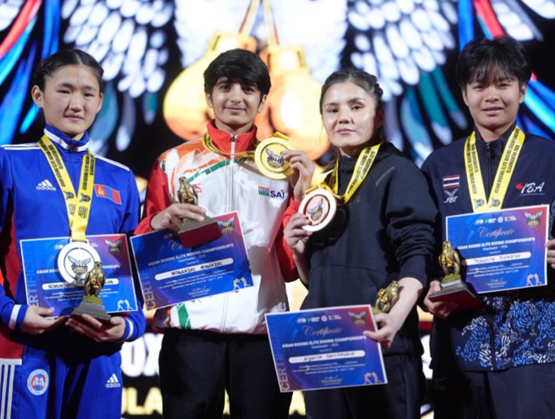 Э.Номундарь Ази Тивийн АШТ-ий мөнгөн медаль хүртлээ