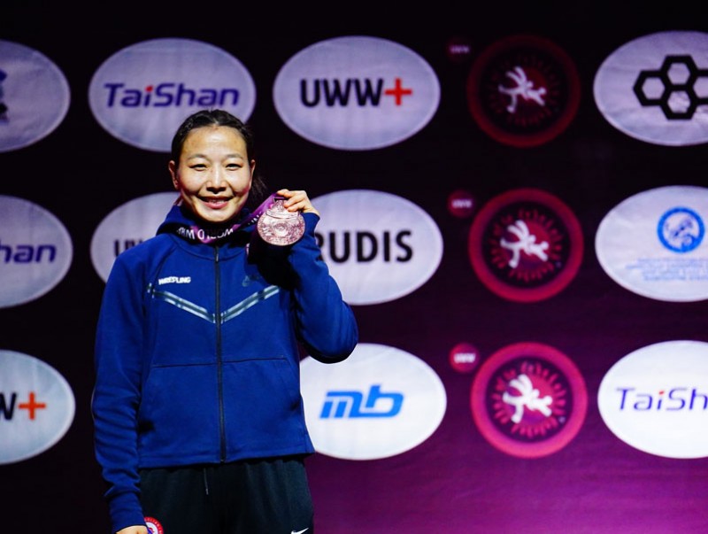 Монголын эмэгтэй бөхчүүд багийн дүнгээр 3-р байрт шалгарлаа