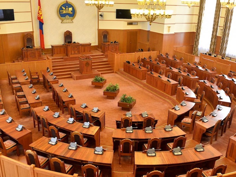 УИХ-ын гишүүнийг эгүүлэн татах шаардлагатай эсэх асуудлаар иргэдийн байр суурь