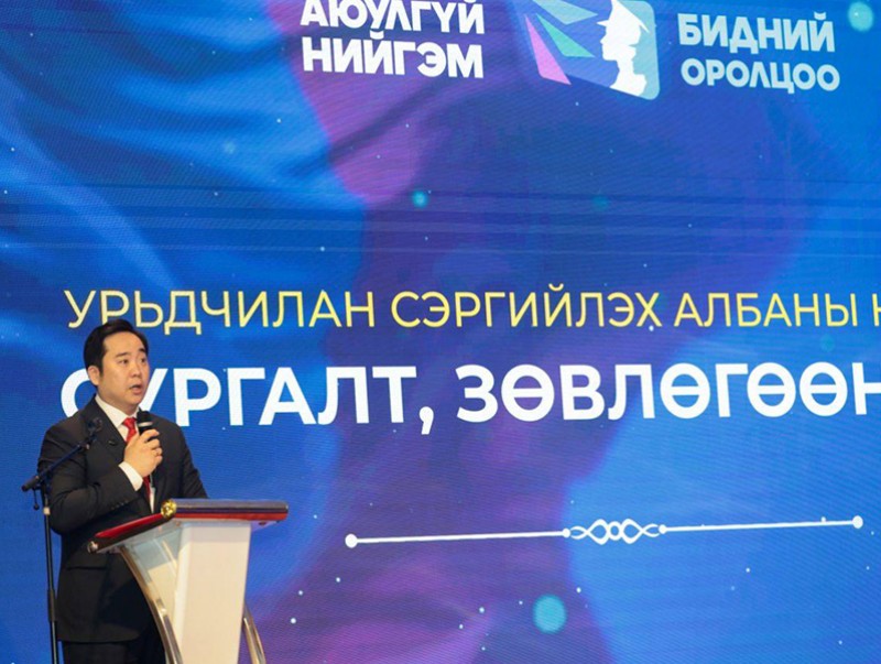 А.Баяр Өнөөдрийн байдлаар Нийслэлийн 9 дүүрэгт 1551 байршилд камер ажиллаж байна. Үүнийг 1856 байршлаар нэмэгдүүлнэ