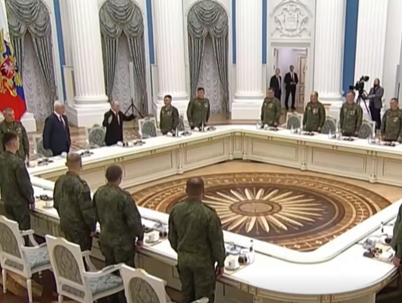 ОХУ хиймэл дагуулаас байлдааны дронууд удирдах систем хөгжүүлэлтээ эрчимжүүлжээ